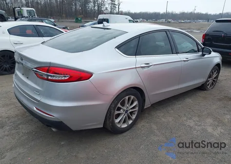 2019 Ford Fusion Se z USA, uszkodzony, nr VIN 3FA6P0HD9KR194405